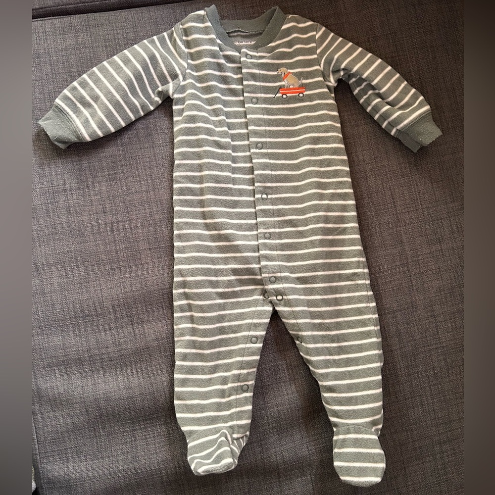 Grey fleece footies size 9 months